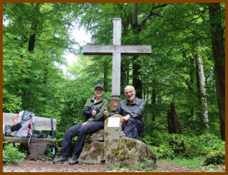 Der Geiersberggipfel ist sch�n hergerichtet