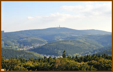 Blick auf den Taunus mit Gro�em Feldberg
