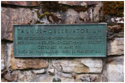 Auf dem Kleinen Feldberg befindet sich ein Observatorium und verschiedene Messstationen